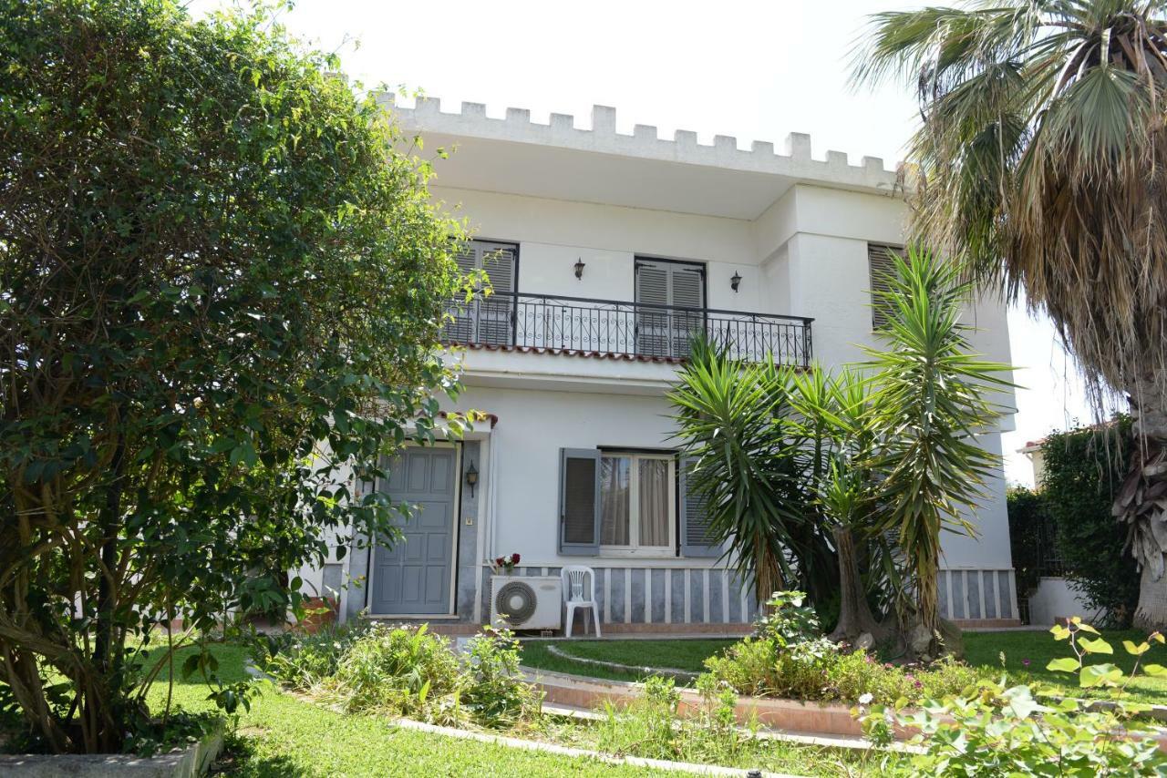 Patras White Castle公寓 外观 照片