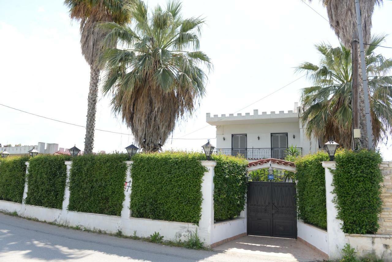 Patras White Castle公寓 外观 照片